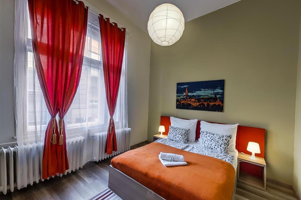 Goodmo House Hostel Budapest Ngoại thất bức ảnh