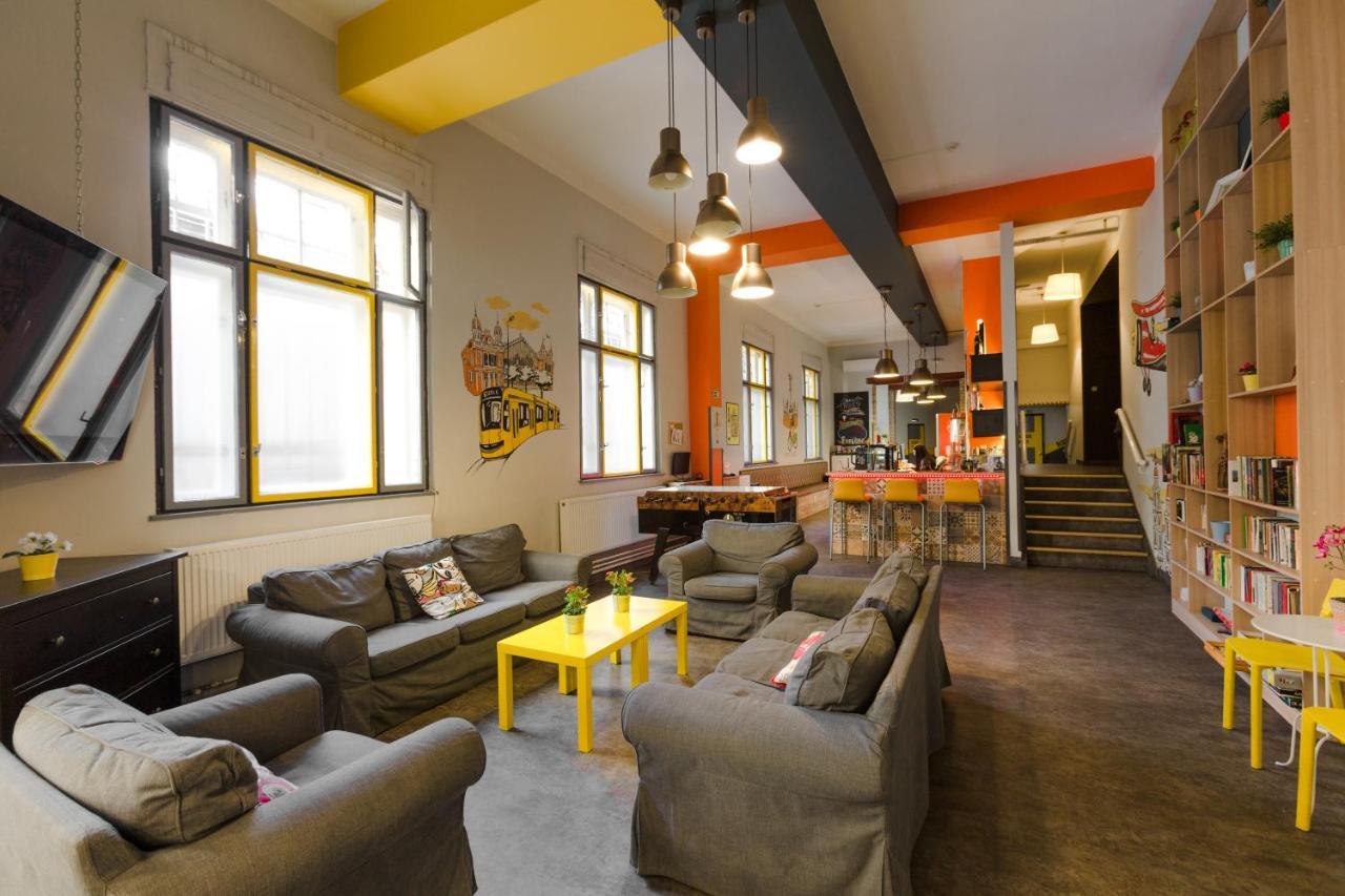 Goodmo House Hostel Budapest Ngoại thất bức ảnh