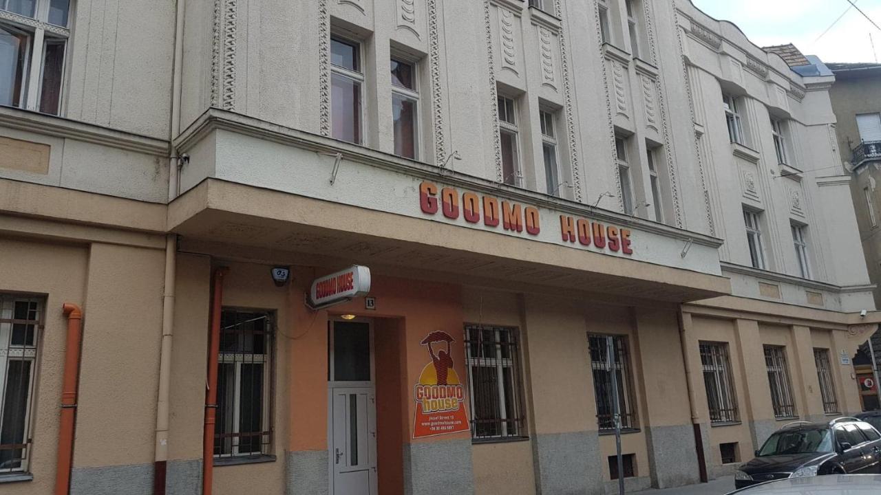 Goodmo House Hostel Budapest Ngoại thất bức ảnh